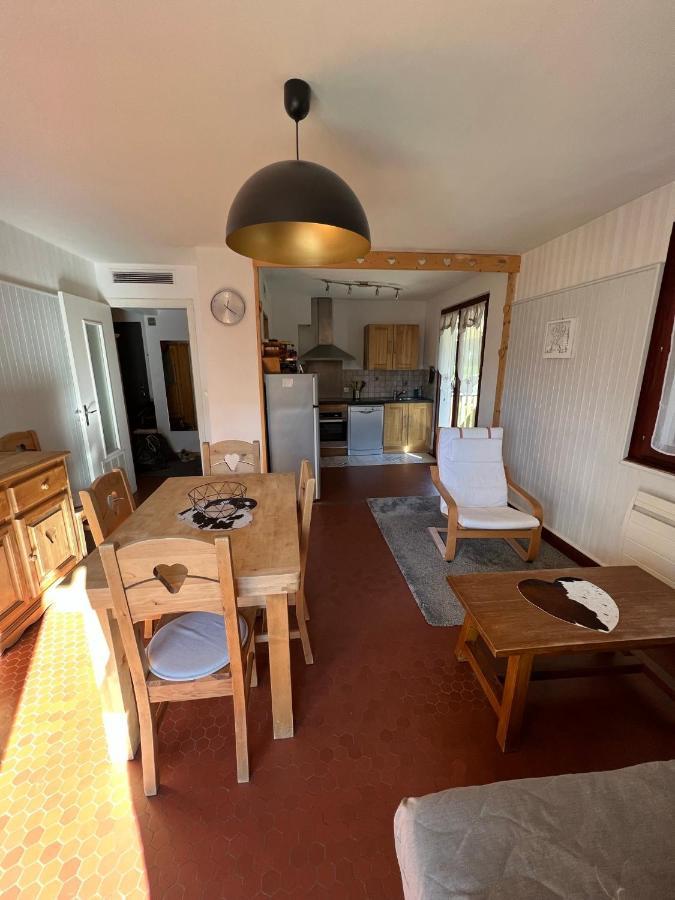 Bel Appartement Proche Du Centre De Chatel Luaran gambar